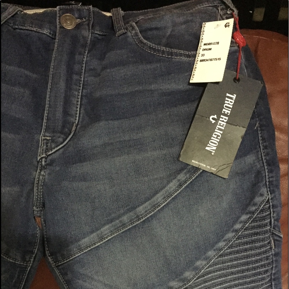 True religion men shorts brand new size 33/34